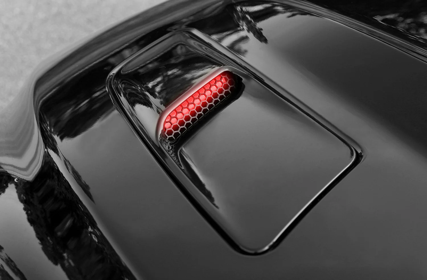 Ford Mustang Turn Signal Hood Lighting Kit (2015-2017) - Image 3